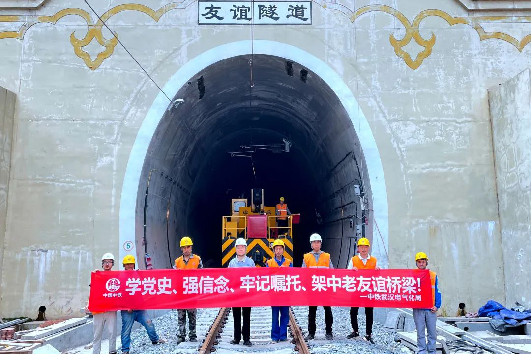 Installation of Wires of the Overhead Contact-line System on the Border Section of the China-Laos Railway Completed